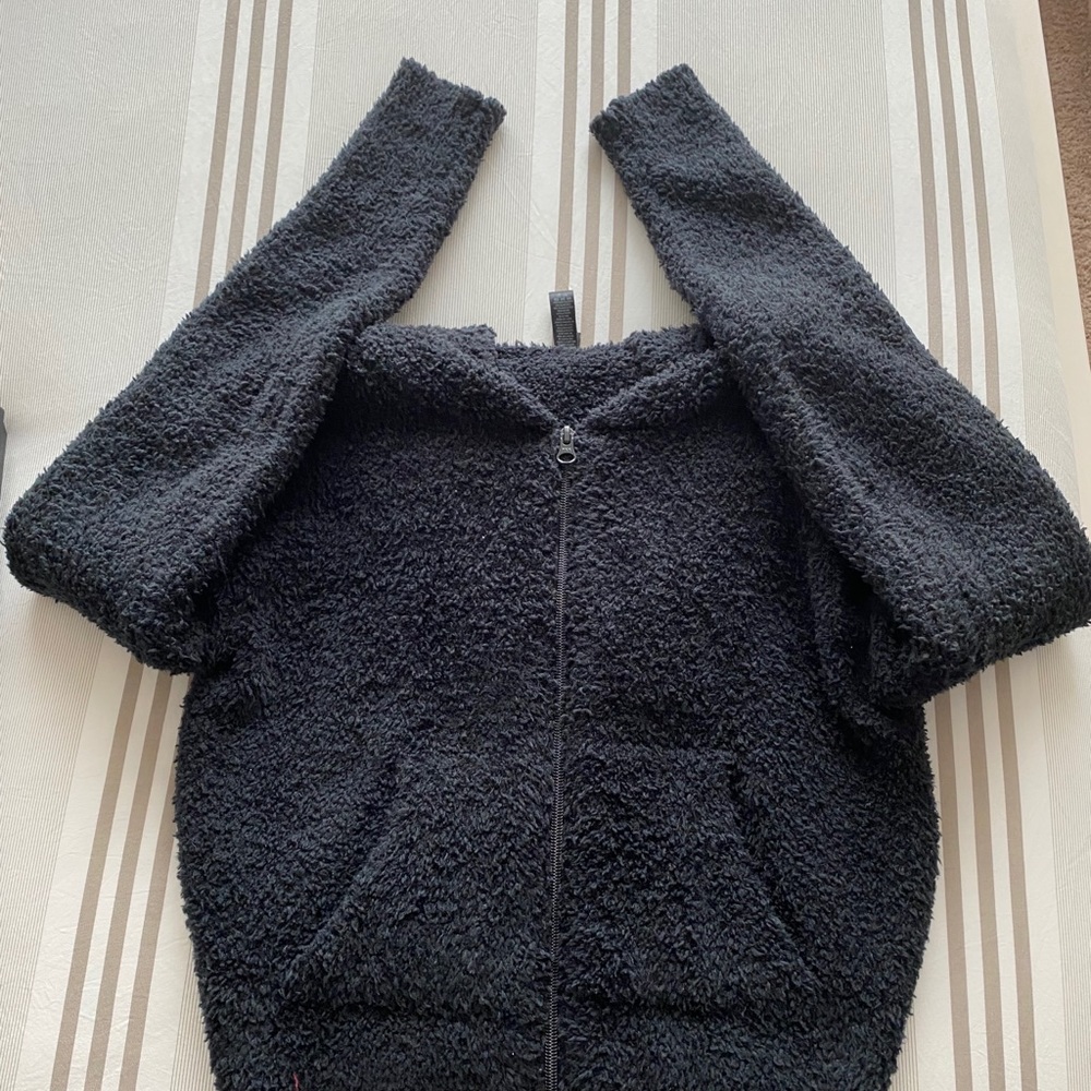 SKIMS black cozy cropped sherpa hoodie